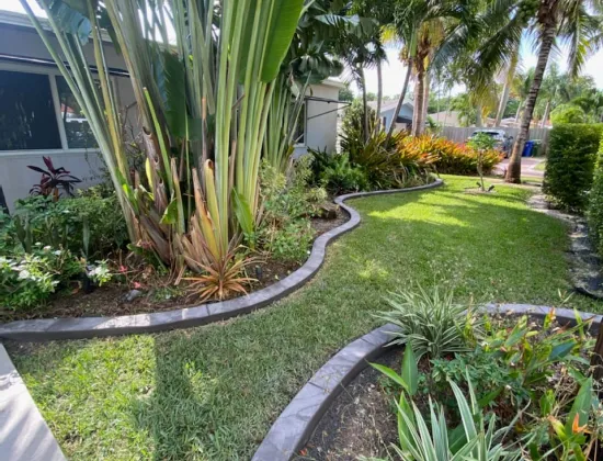 Concrete Landscape Edging